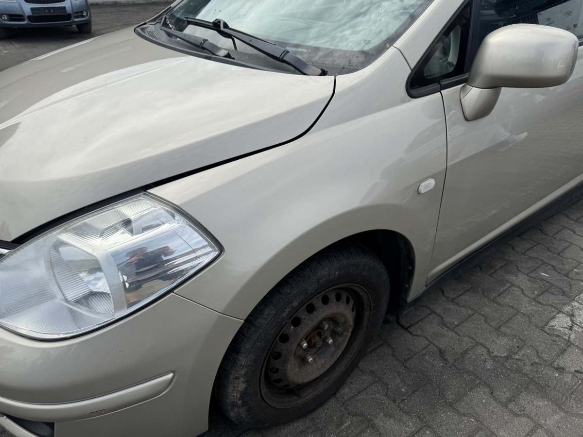 Nissan Tiida original Kotfl&uuml;gel vorn links HAB Glazed Almond Bj.2009